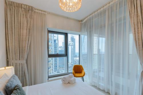 LUXFolio Retreats – Fantastic Marina Apartment