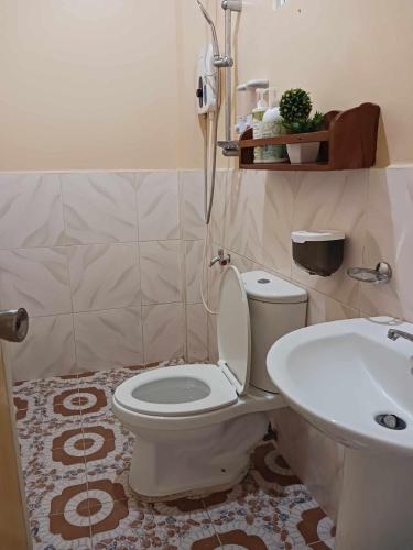 Bilik mandi di Dreamstay Hostel