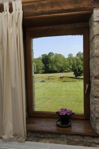 Photo de la galerie de l'établissement Le cellier aux moines, à Colombé-le-Sec