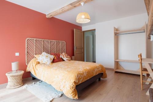 Postel nebo postele na pokoji v ubytování La maison des delices