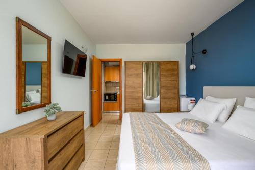 Elli Beach Downtown Apartments