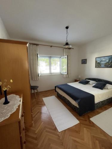 Apartments with parking space Orebic, Peljesac - 10440