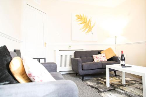 Coin salon dans l'établissement Glasgow, 3 Bed Close to City Centre, Free Street Parking