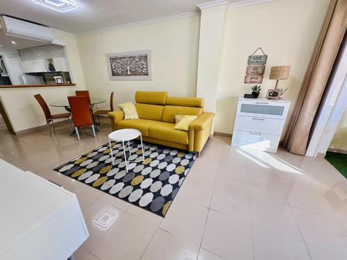 Χώρος καθιστικού στο A1029 - Cala Esmeralda - 2004 Finestrat