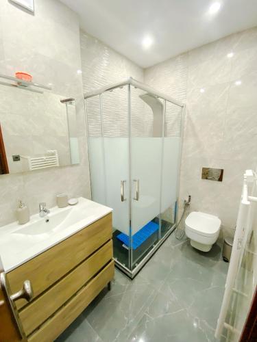 Ένα μπάνιο στο ODIVELAS METRO RESIDENCE