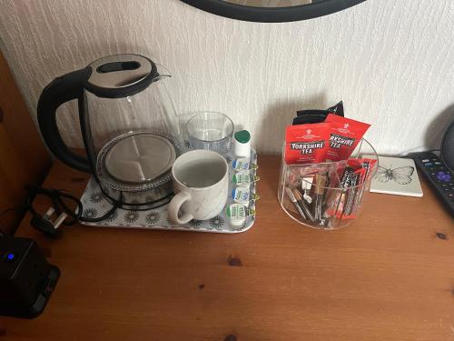 Kaffe- og tefaciliteter på Monico Guest House