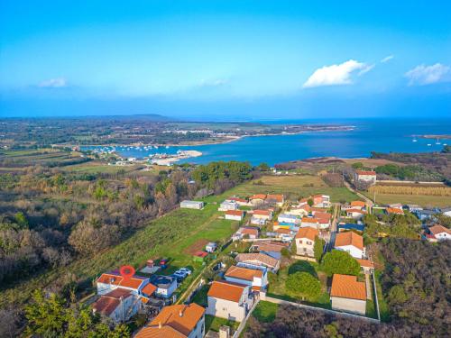 Marlera apartments with Sea View