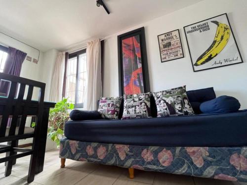 Posezení v ubytování Departamento en Mendoza con cochera