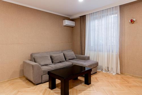 Posezení v ubytování Apartment on Borbalo 16