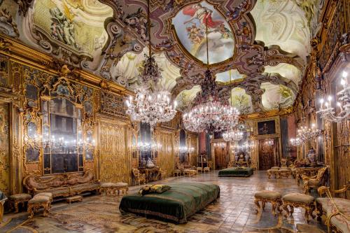 Et opholdsområde på Casarino House Luxury Apartment