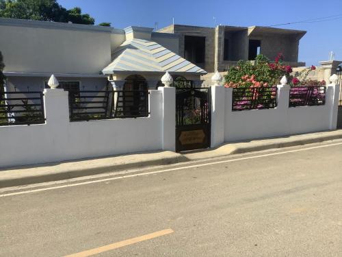 Galería fotográfica de La Casa Blanca en Villa Sinda