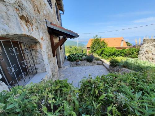 Holiday Home Iva – Photos 3