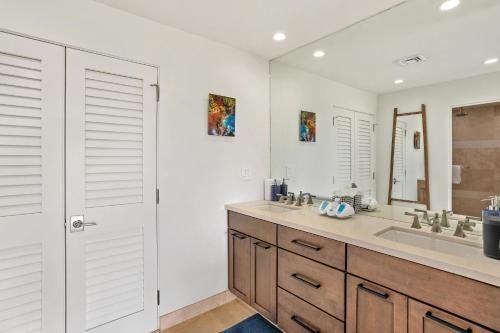 Wailea Elua Village 803, Ocean Views, Modern Reno photo 3