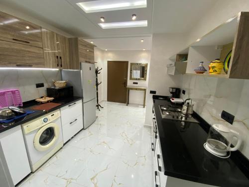 Gallery image of Belle appart bien fini et propre in Dcheira El Jihadia