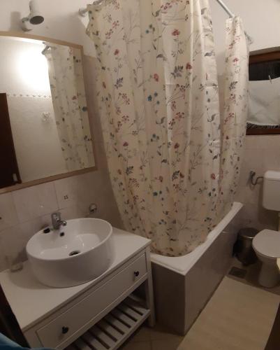 Apartment Lila garden photo 3