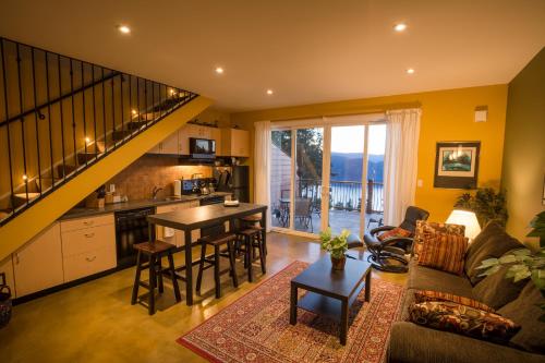 Crooked Tree Guest Suites – Photos 4