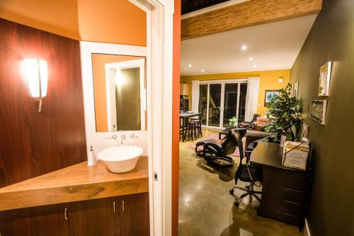Crooked Tree Guest Suites – Photos 5