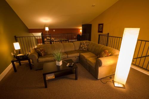 Crooked Tree Guest Suites – Photos 2