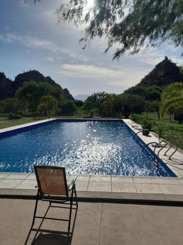 Swimming pool sa o malapit sa Belen Casa de campo finca la banda