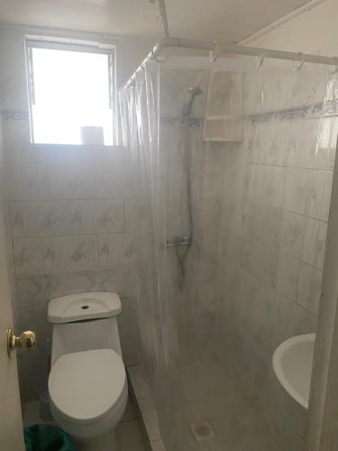 Koupelna v ubytování HOSTAL COSTA VIÑA