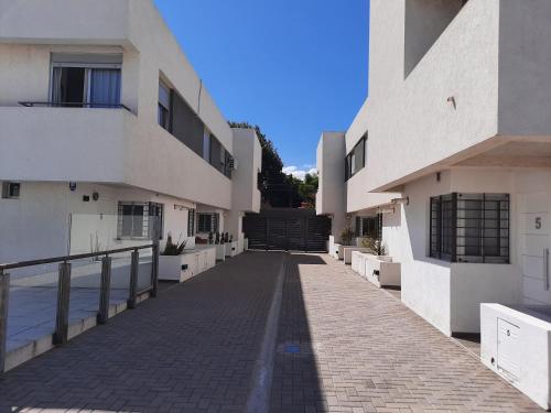 Housing de la Costa – Photos 3
