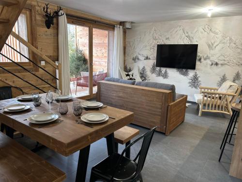 Chaleureux duplex aux Gets - Proche des pistes et des commerces, 8 couchages, WiFi, parking inclus