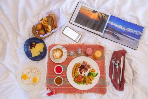 Comida en o cerca de este hotel