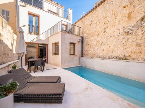 Townhouse San Sebastia by Sunvillas Mallorca