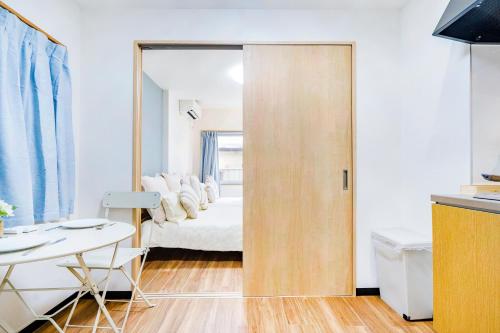 Shinjuku Ryokan Retreat丶Local Tokyo Experience & Short Trips Hub丶walk to Shinjuku station Y05C