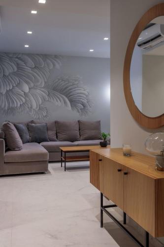 Azalea Luxury Apartment