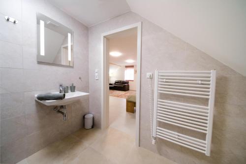 Koupelna v ubytování Apartmán 2 Fklidu