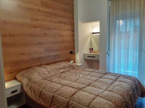 Artemis Luxury Suite in Iktinou Pedestrian & Mitropolitou Iossif area
