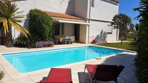 Villa 8 personnes - piscine privative - Golf- Plage