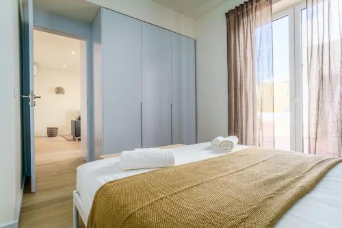 Modern & Cozy Faro Mercado Apt 11 by Lisbeyond
