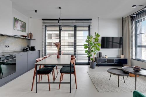 Foto DOKI Living by Blue Mandarin Parking & Foodhall 4