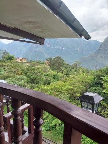 a balcony with a view of the mountains at Monte Gocta in Valera