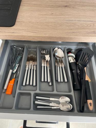 Photo de la galerie de l'établissement Joli studio, idéalement situé!!, à Chambéry