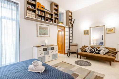Arvi's Home - in the center of the city of Naples