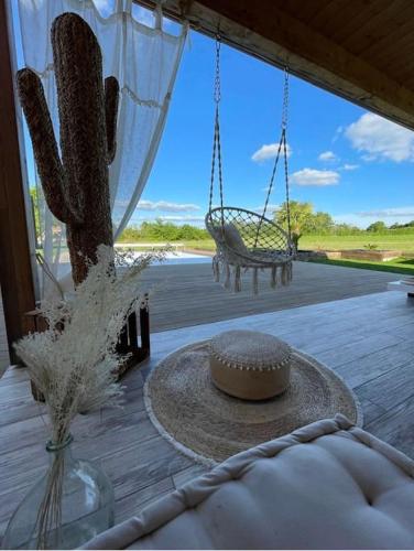 Photo de la galerie de l'établissement Villa avec piscine en campagne !, à Issigeac