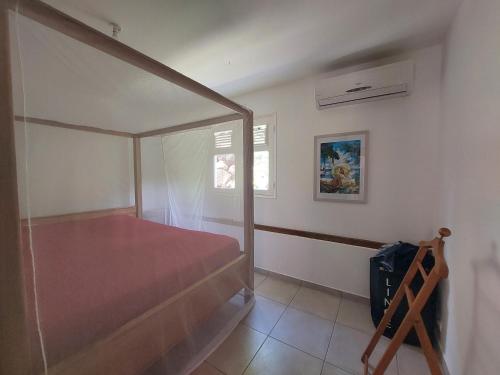 Postel nebo postele na pokoji v ubytování Villa Elaeis