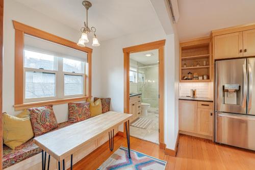 Gallery image of Bright Bellingham Home with Fire Pit 1 Mi to Beach! in Bellingham