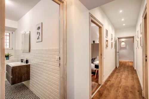 MONTI QUIET AND SPACIOUS APARTMENT