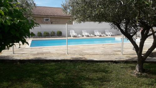 Πισίνα στο ή κοντά στο La Baraquette Cévenole