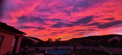 Villa Spacieuse - Vue Montagne et Château