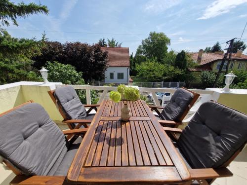 Χώρος καθιστικού στο Balaton Apartman Füred