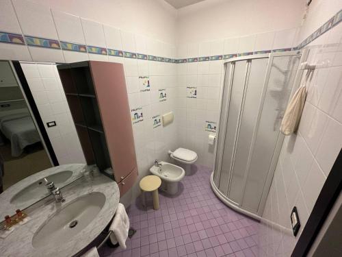 Koupelna v ubytování Hotel Belvedere