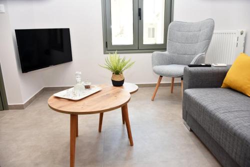 Manolis cozy home