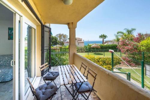 Costa del sol 4/5p with pool & 3' away from beach