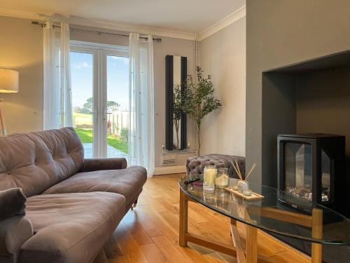 Hill Top Cottage – Photos 2