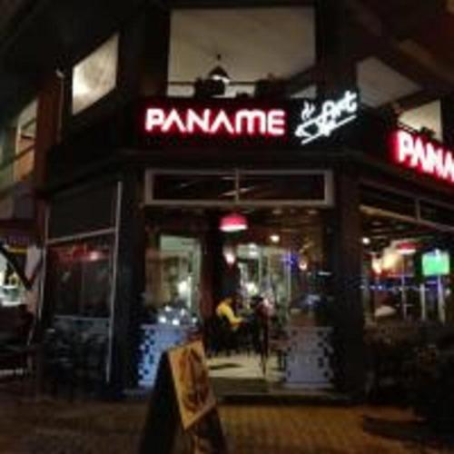 Appart Hôtel Tanger Panameに飾ってある許可証、賞状、看板またはその他の書類
